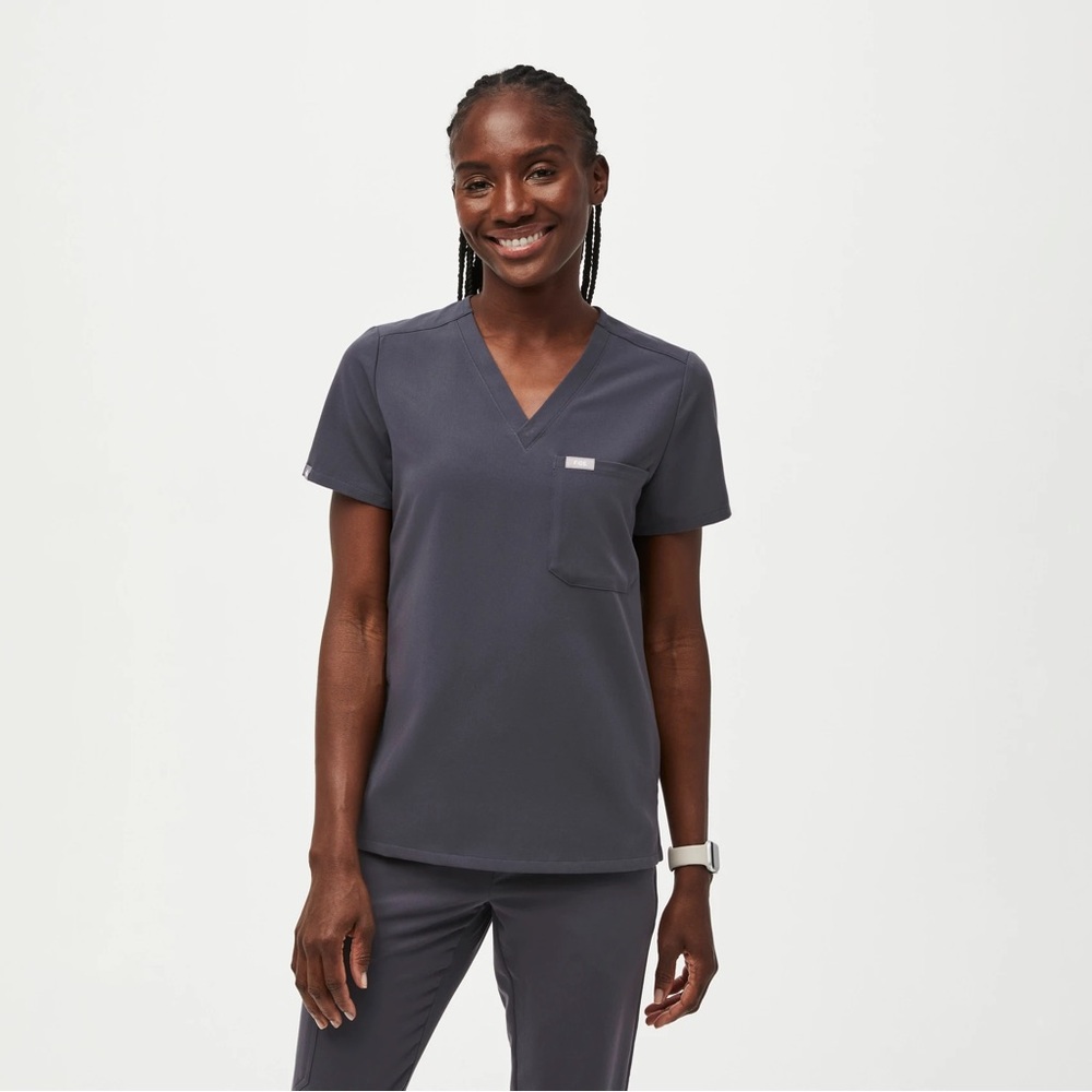 FIGS Catarina One-Pocket Scrub Top-Charcoal
